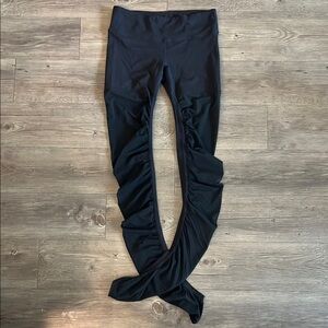 ALO Yoga Black Leggings with Mesh Legs, Ruching and Style